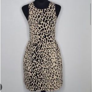 Beautiful leopard shift dress